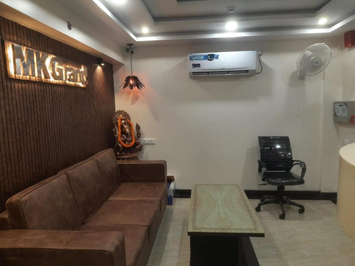 Hotel Mk Grand Varanasi Exterior photo