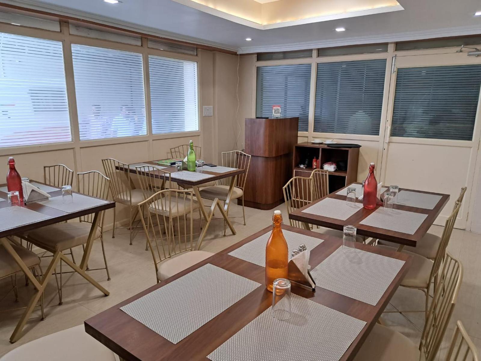 Hotel Mk Grand Varanasi Exterior photo